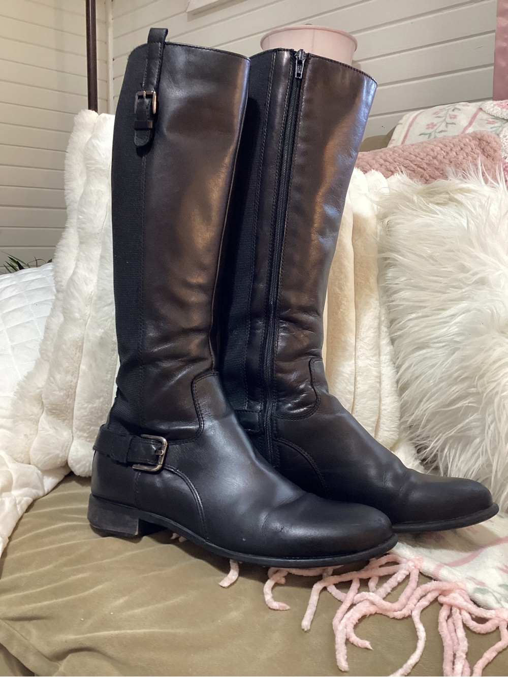 La CANADIENNE Black Leather Over-the-Knee Riding Boots